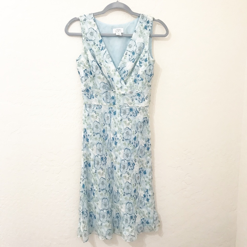 Ann Taylor LOFT  cute sun dress